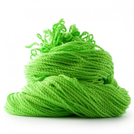 100 Yo-Yo String Type 6. 100% Polyester. Green
